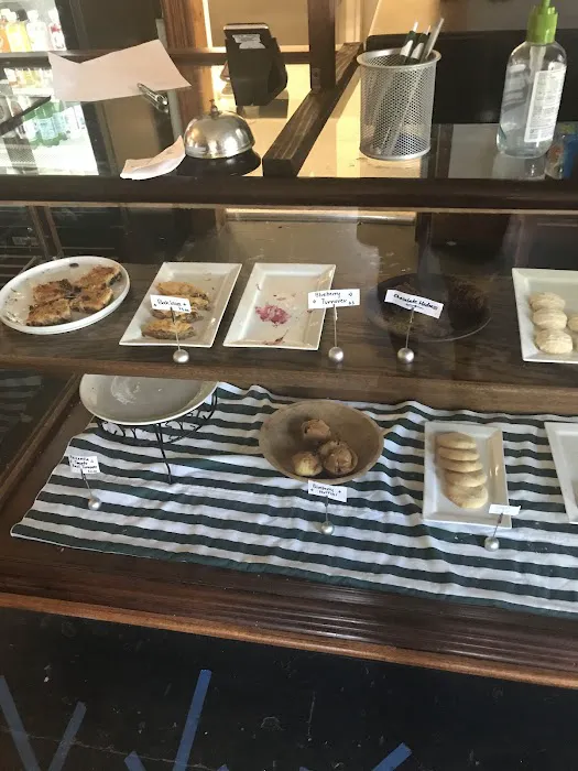 Wellesley Hotel & Restaurant 4