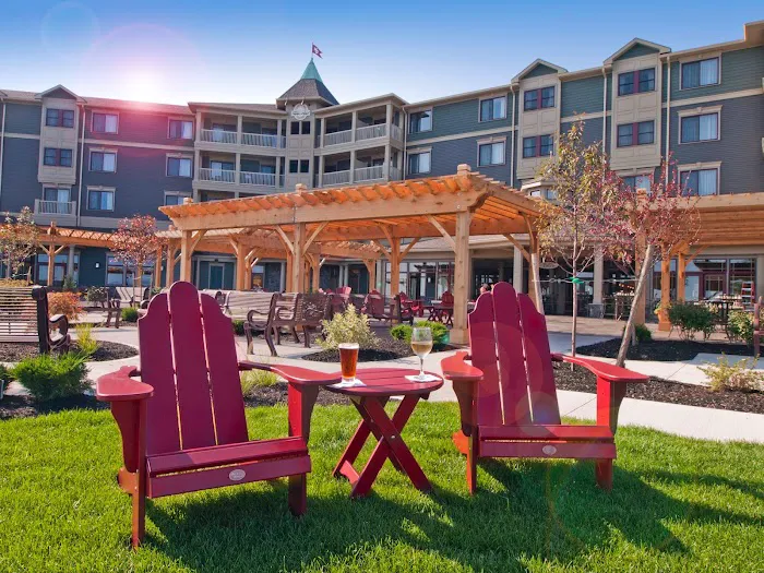 1000 Islands Harbor Hotel 4