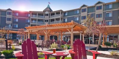 1000 Islands Harbor Hotel