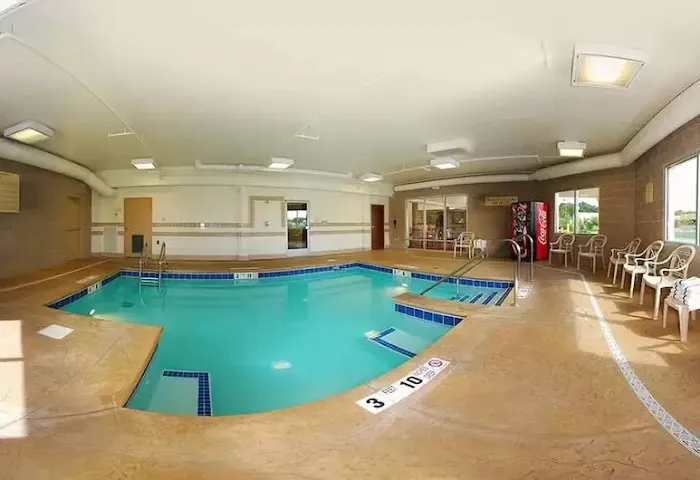 Comfort Inn & Suites Saratoga Springs 4