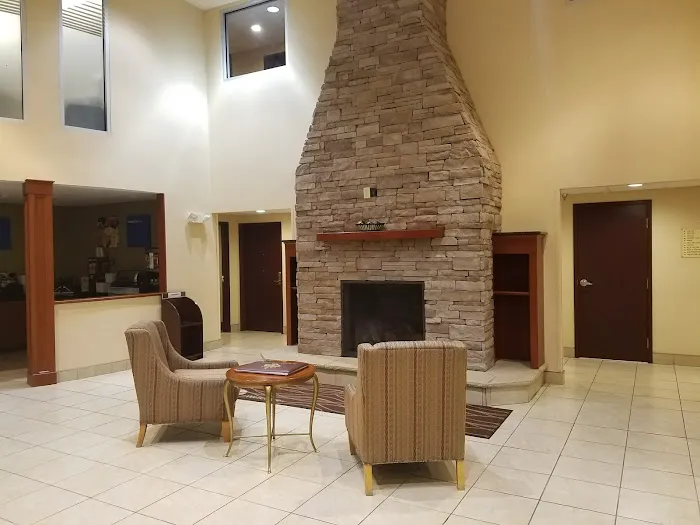 Comfort Inn & Suites Saratoga Springs 4
