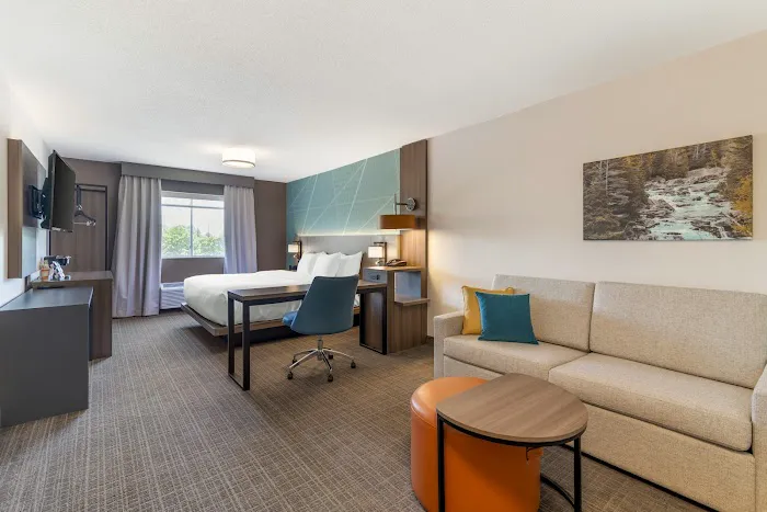 Comfort Inn & Suites Saratoga Springs 4