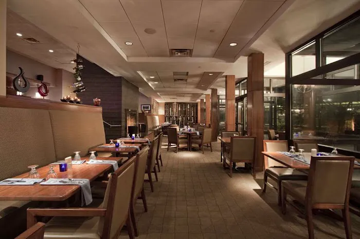 The Saratoga Hilton 4