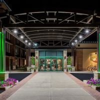 Holiday Inn Saratoga Springs, an IHG Hotel ico