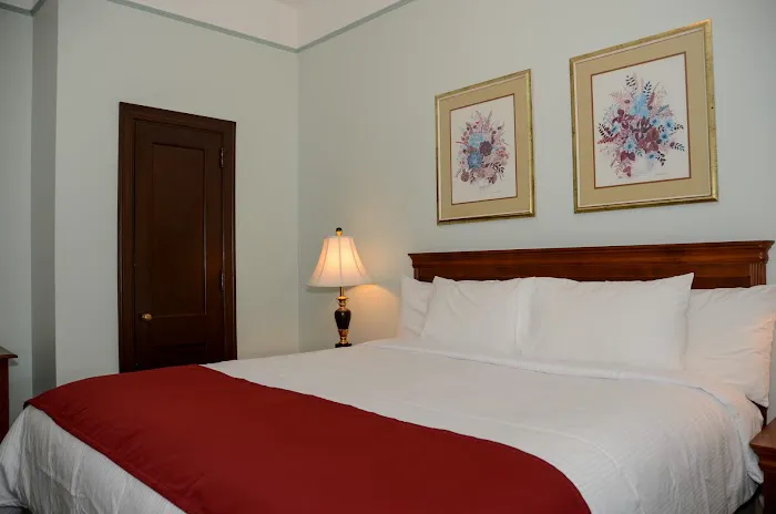 Penn Wells Hotel 4
