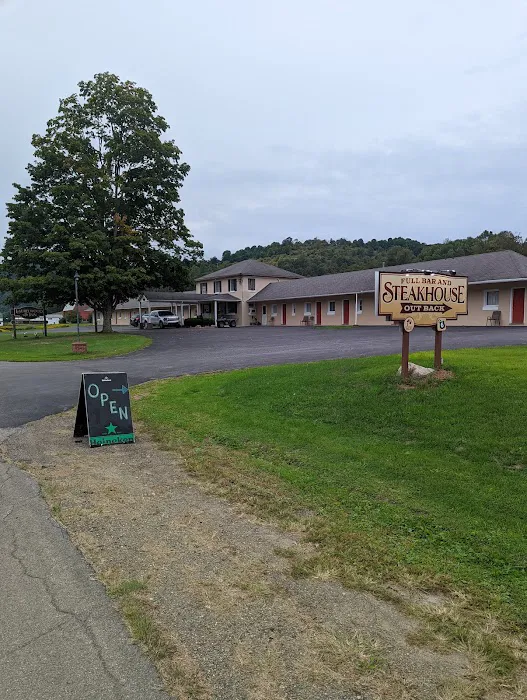 Laurelwood Inn & Steakhouse 4