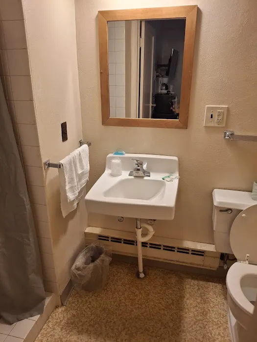 Big Oaks Inn 4