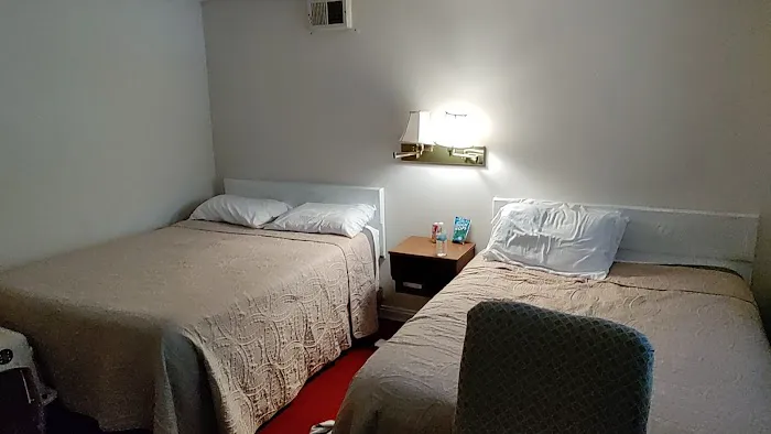 Big Oaks Inn 4