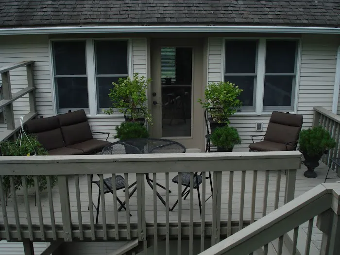 Gail Dupont Guesthouse 4