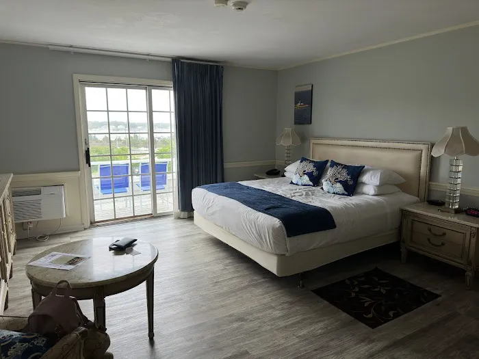 Inn at Mystic 5