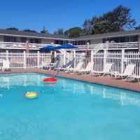 Breezeway Boutique Hotel ico
