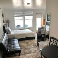 Misquamicut Beach Front Inn ico