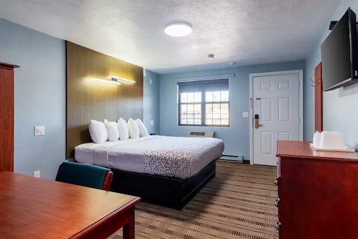 Knights Inn North Attleboro 4