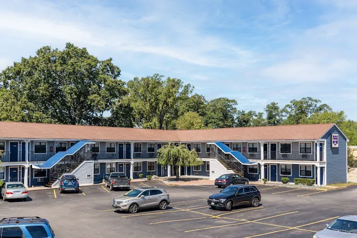 Knights Inn North Attleboro 4