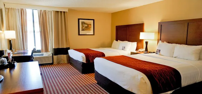 Comfort Suites 4