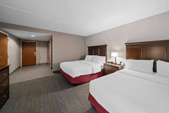 Hampton Inn Franklin/Milford 4