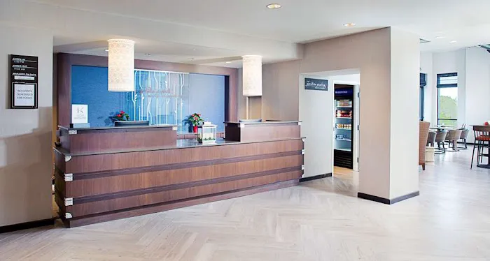 Hilton Garden Inn Providence 5