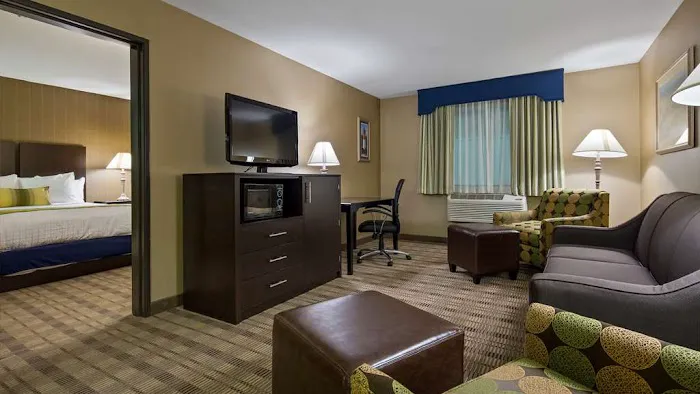 Best Western Providence Warwick Airport Inn 4