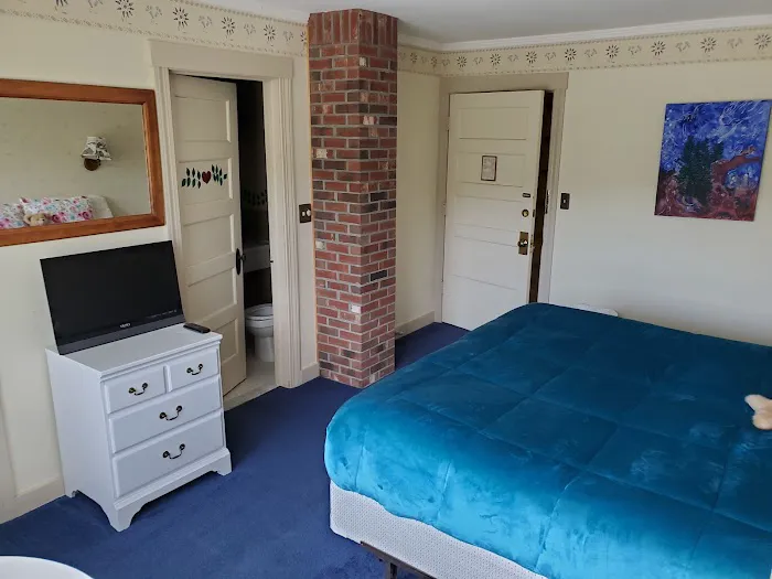 Londonderry Inn 5