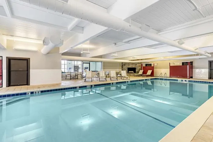 Best Western Springfield Hotel 4