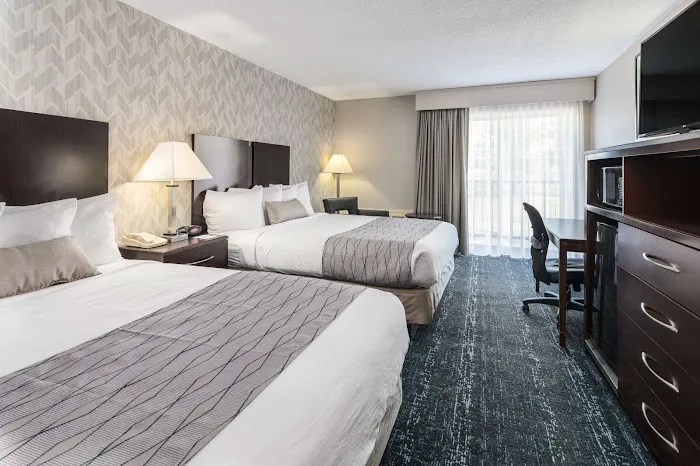 Best Western Plus Keene Hotel 4