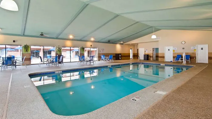 Best Western Plus Keene Hotel 4