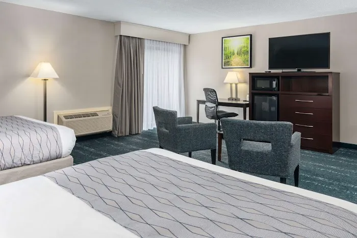 Best Western Plus Keene Hotel 4