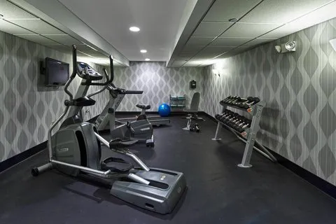 Fairfield Inn & Suites Keene Downtown 4