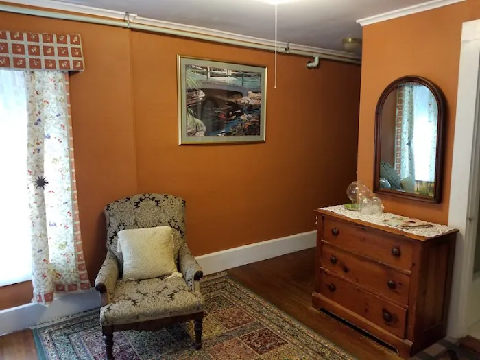 Monadnock Inn 4