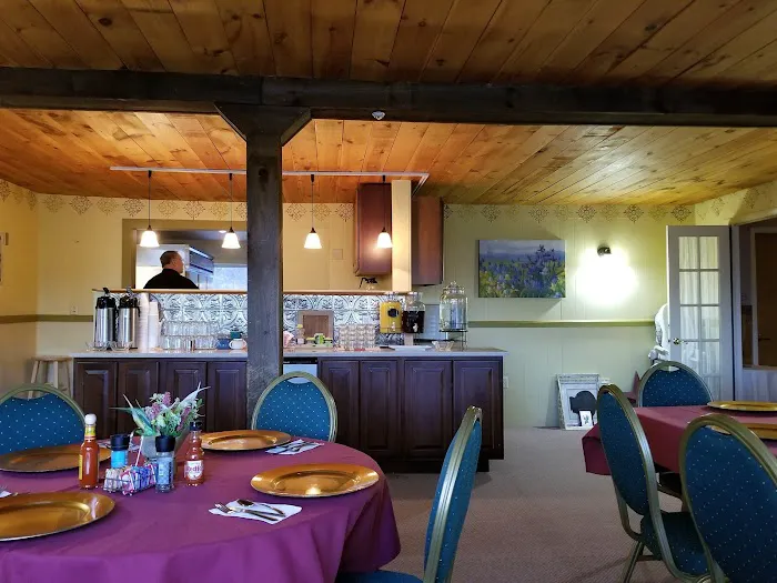 Bromley View Inn 4
