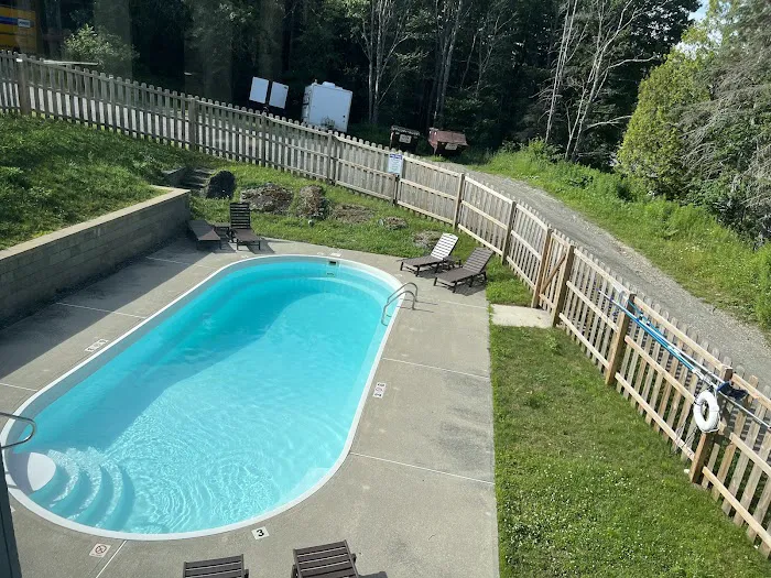 The Lodge at Mount Snow 5