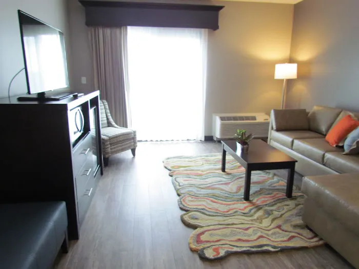 Hotel at Batavia Downs 4