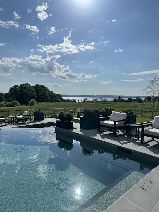 Inns of Aurora Resort & Spa 4