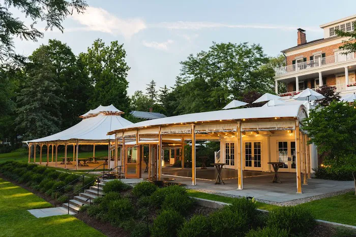 Inns of Aurora Resort & Spa 4