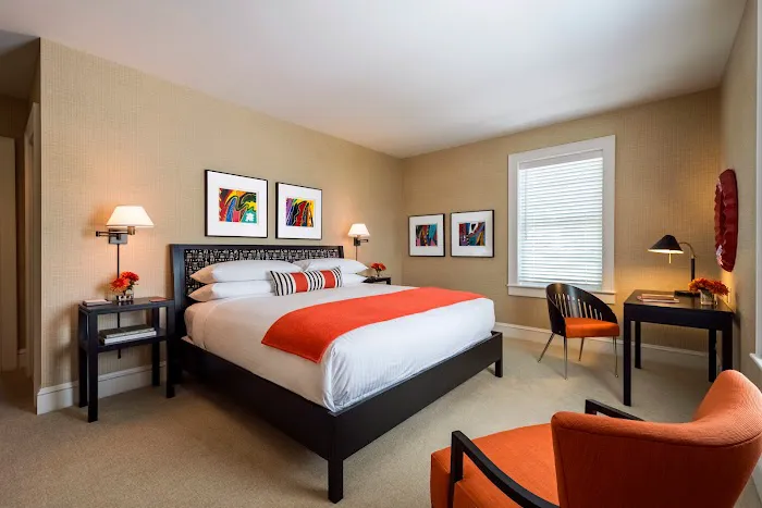 Inns of Aurora Resort & Spa 4