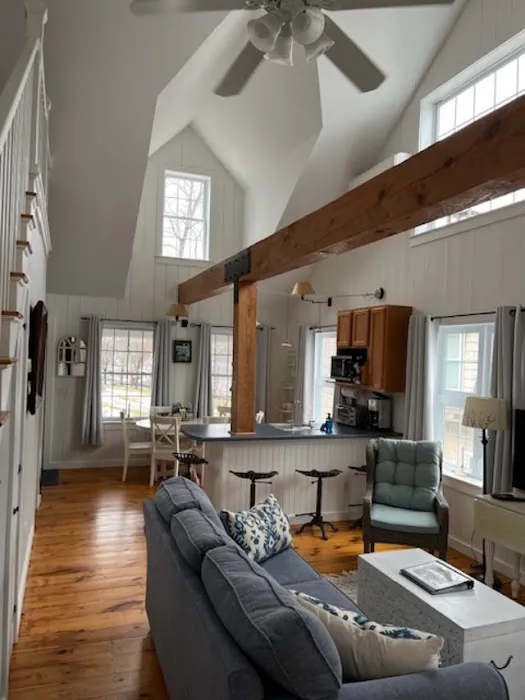 Sunapee Harbor Cottages 4