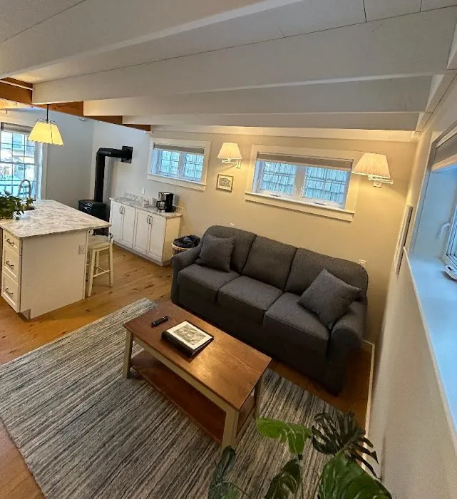 Sunapee Harbor Cottages 4