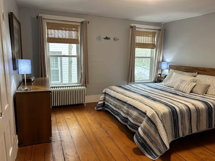 Main Street Retreat in Sunapee 4