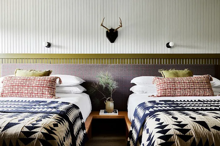 A Hotel Inn Sunapee 5