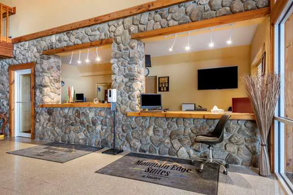 Mountain Edge Suites at Sunapee, Ascend Hotel Collection 5