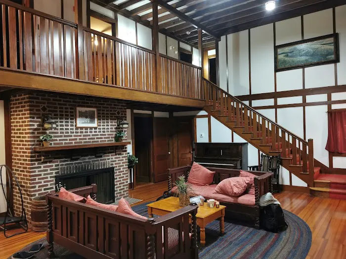 Webster Lake Inn 4