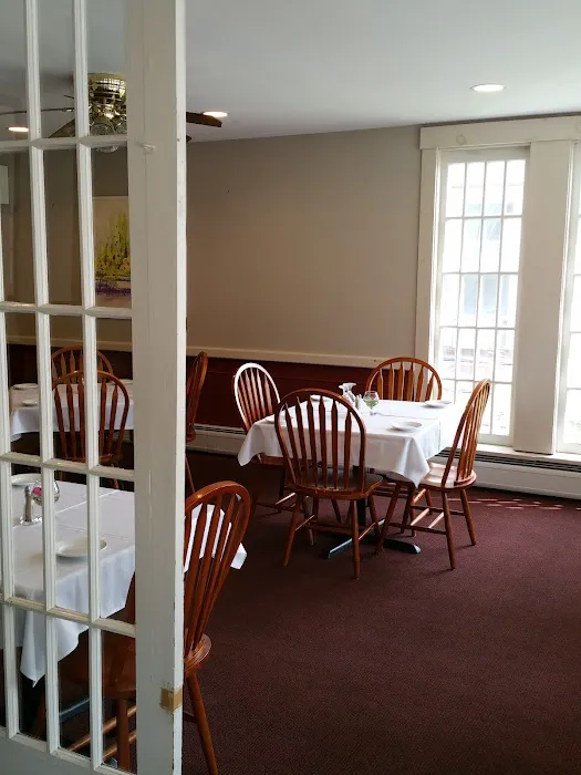Tilton Inn 5