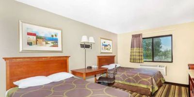 Super 8 by Wyndham Tilton/Lake Winnipesaukee