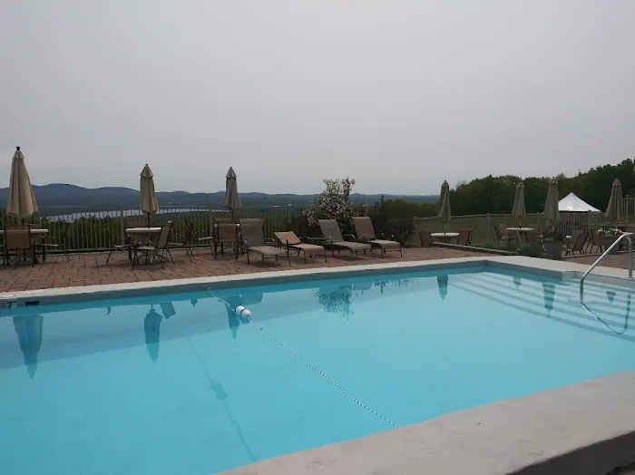 Steele Hill Resort 4