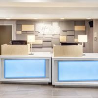 Holiday Inn Express & Suites Tilton - Lakes Region by IHG ico
