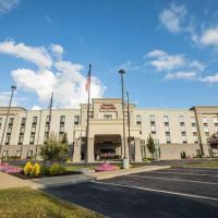 Hampton Inn & Suites Tilton ico