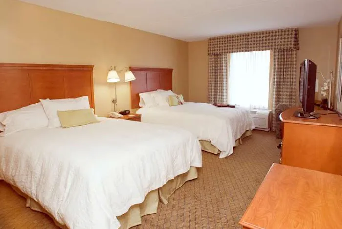 Hampton Inn & Suites Tilton 4