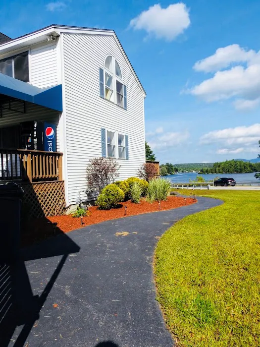 Winnisquam Lake Inn 4