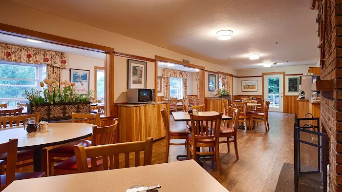 Silver Fox Inn 4