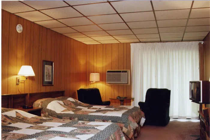 The Wayside Inn 4